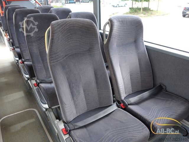 Långfärdsbuss MERCEDES-BENZ Intouro 49 Sitze Liftbus EURO 6