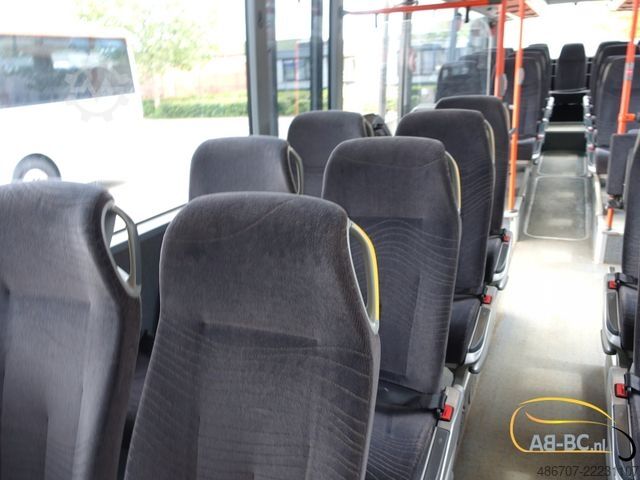 Långfärdsbuss MERCEDES-BENZ Intouro 49 Sitze Liftbus EURO 6