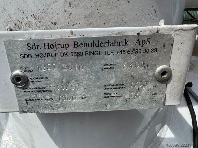 Vakuumtankbil MERCEDES-BENZ Atego 1624 4x2 DSU kombiline 5400 L