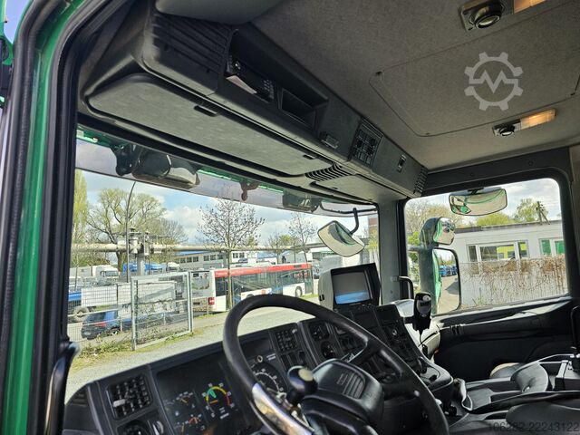 Szemetesautó SCANIA P94DB4X2NB230 mit NORBA RL200 14.1cub