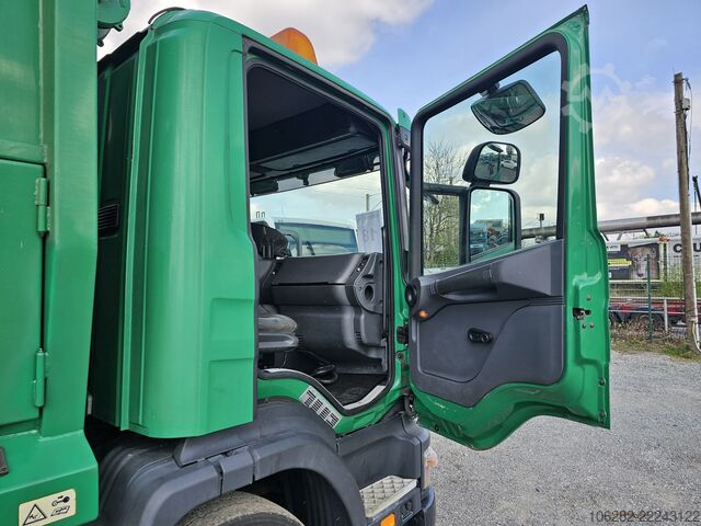 Szemetesautó SCANIA P94DB4X2NB230 mit NORBA RL200 14.1cub