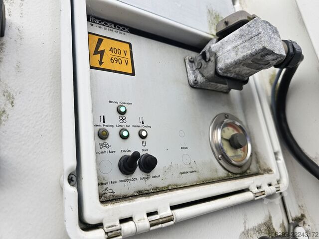 Koelwagen Volvo FM330 Multizone Lenk u. Kühlkoffer