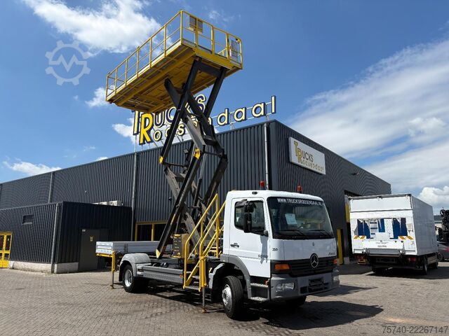 Emelőplatform Mercedes-Benz Atego 1318 + 10 METER HEIGHT + tunnel/mine edit...