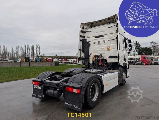 Standart-SZM Renault T 480