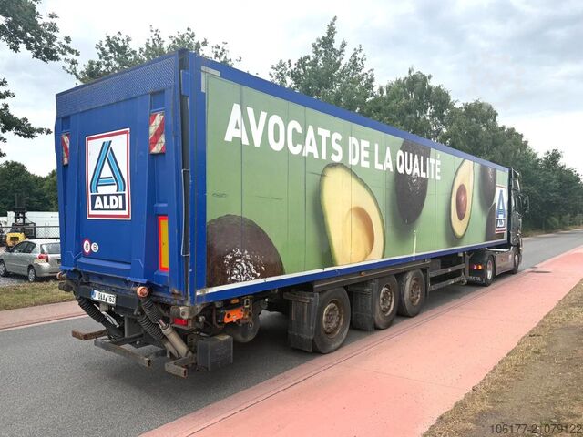 Bavul Schmitz Cargobull SCB*S3B / DHOLLANDIA 3000kg /  LIFTAS / STUURAS