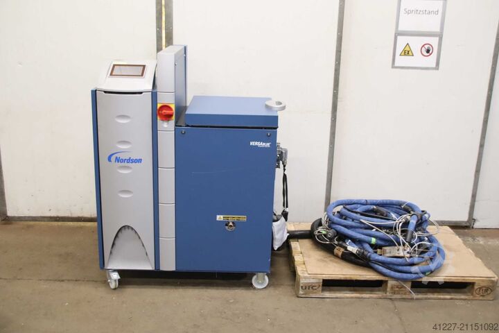 Equipo de fusión de adhesivo Nordson VersaBlue VB_ENG 3 Pumpen