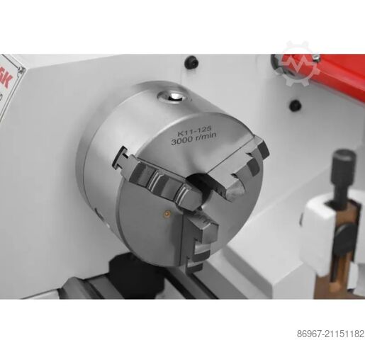 Universelle Metall-Drehmaschine CORMAK Tytan 750 PRO(400V)