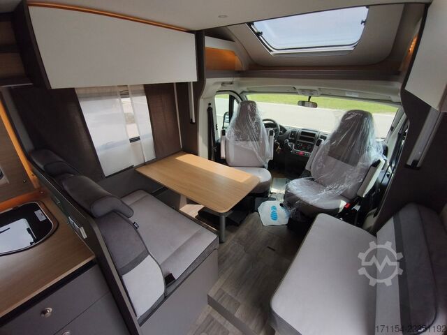 Camper semintegrato LMC Tourer lift H 730 ,Hubbett,