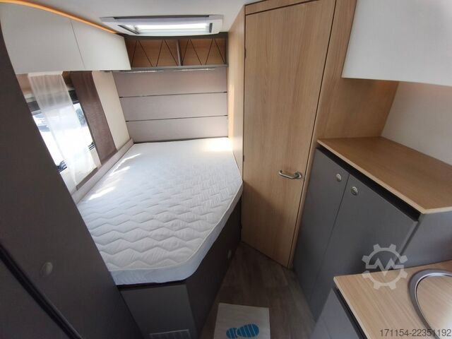Camper semintegrato LMC Tourer lift H 730 ,Hubbett,