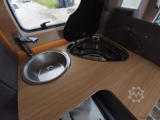 Camper semintegrato LMC Tourer lift H 730 ,Hubbett,