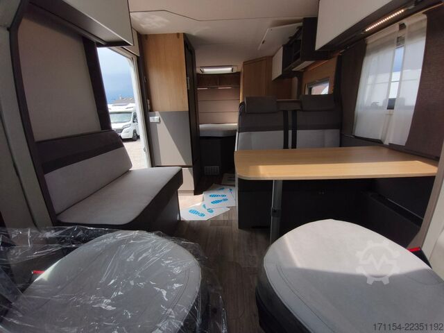 Camper semintegrato LMC Tourer lift H 730 ,Hubbett,