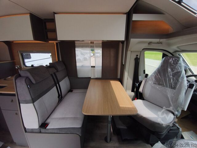 Camper semintegrato LMC Tourer lift H 730 ,Hubbett,