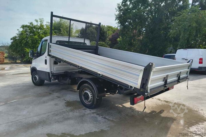 Furgone ribaltabile a tre lati Iveco DAILY 35S 12 2.3 RIBALTABILE TRILATERALE