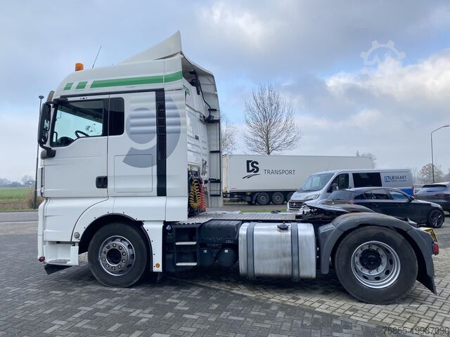 Standard tractor MAN TGX 18.440 / 2x Diesel Tank / NL Truck