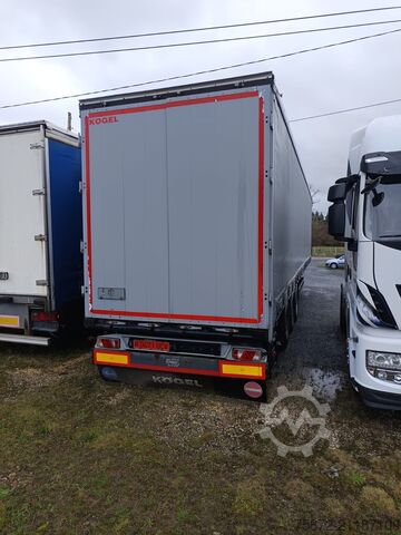Semirremolque abierto con toldo Kögel TAULINER SN 24 CON ELEVACION MULTIPUNTO