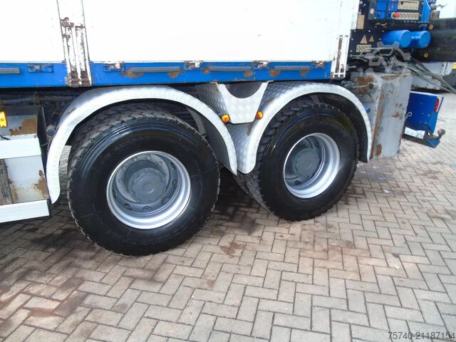 Vrachtwagen met kraan MAN TGA 32.414 + HMF 4220 K4 + JIB 4x + 8X4