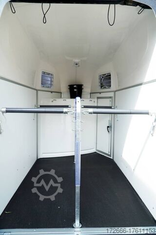 Pferde Anhänger Humbaur EQUITOS PLYWOOD SK+ALUBODEN 315X165X230CM 2000KG