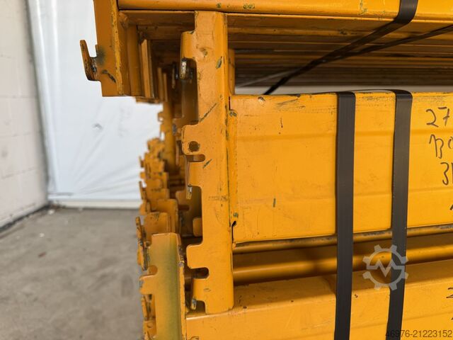 High-bay warehouse Pallet rack traverse Jung Heinrich Delta / K: 130 x 50 mm lichte Weite: 2.700 mm