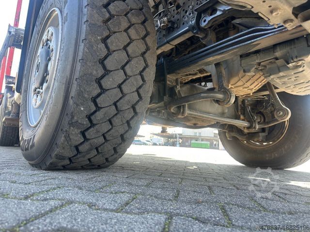 Holztransporter LKW MERCEDES-BENZ Arocs 3351 / 6x6 / Palfinger S260 Z 96 / Doll