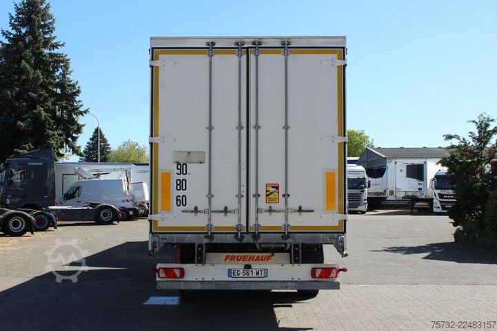 Ladbil med presenning MAN TGS 18.440 Plane Zug Schlafplatz AHK Retarder