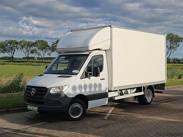 Valise MERCEDES-BENZ SPRINTER 515 Bakwagen Laadklep!