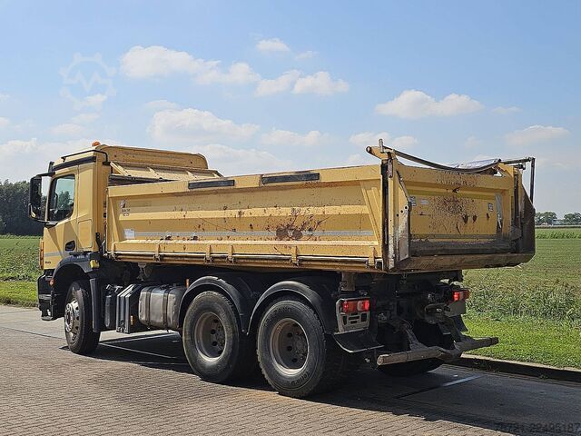 Wywrotka 3-stronna MERCEDES-BENZ ACTROS 2643