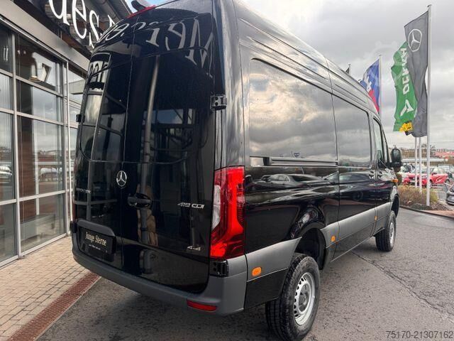 Kombi z wysokim dachem Mercedes-Benz Sprinter 419 CDI 4x4 3665 Klimaautom Kamera