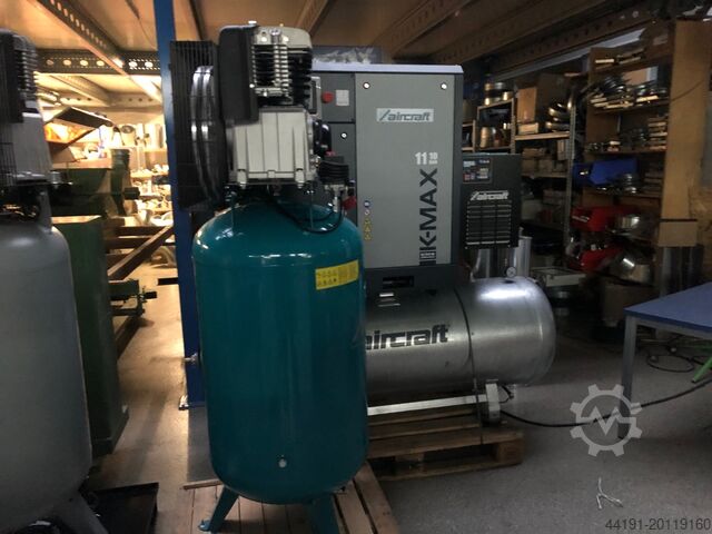 Kompressor Aircraft Kolbenkompressor AIRSTAR 703/270/10 V mit AD2000