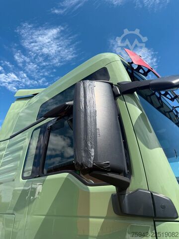 Cap tractor voluminos MAN TGX 18.460 XXL LLS-U 2 TANKS STANDKLIMA