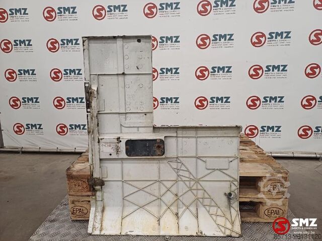 Kabin kısmı Renault Occ cabineafdekking rechts Renault
