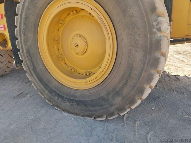 Dumper Caterpillar 777G **5 units 2012 CAT 777G** NO EPA and NO CE