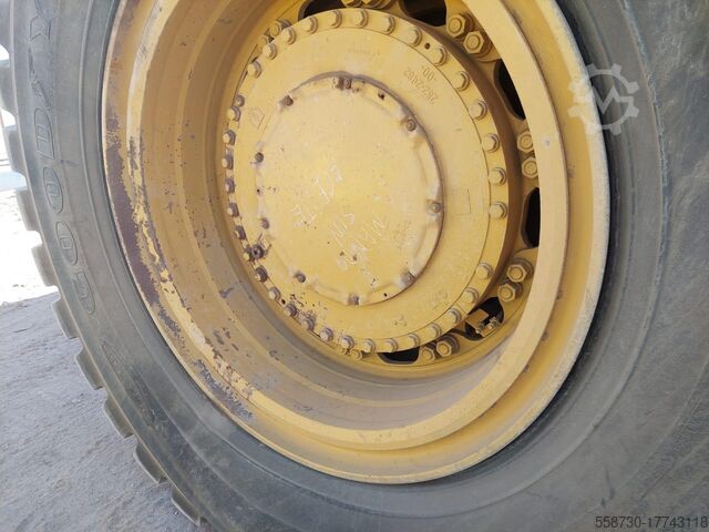 Dumper Caterpillar 777G **5 units 2012 CAT 777G** NO EPA and NO CE