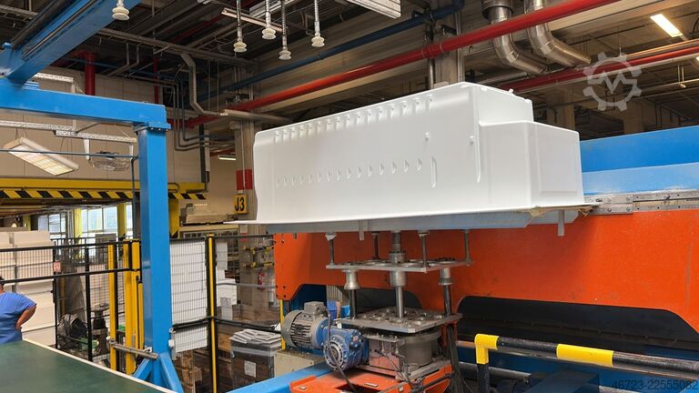 Termoformningsmaskin COMI BL 2200x900x600-NG-EL-PF-DX