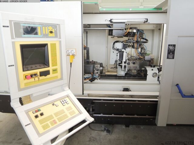 Cylindrical Grinding Machine - Universal KARSTENS K 51-1500