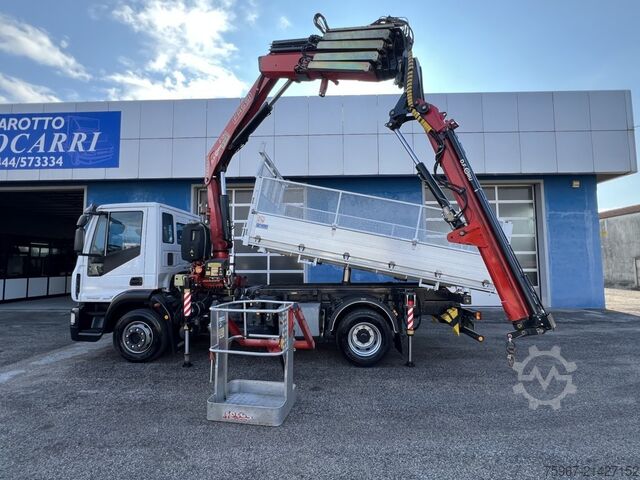 Driezijdige kipper met kraan Iveco Eurocargo 140e22