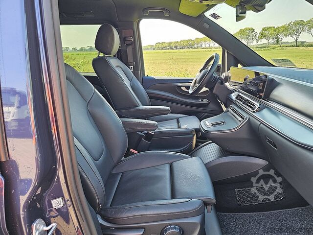 Személyszállítás MERCEDES-BENZ EQV 300 wltp 364 kms 90kwh