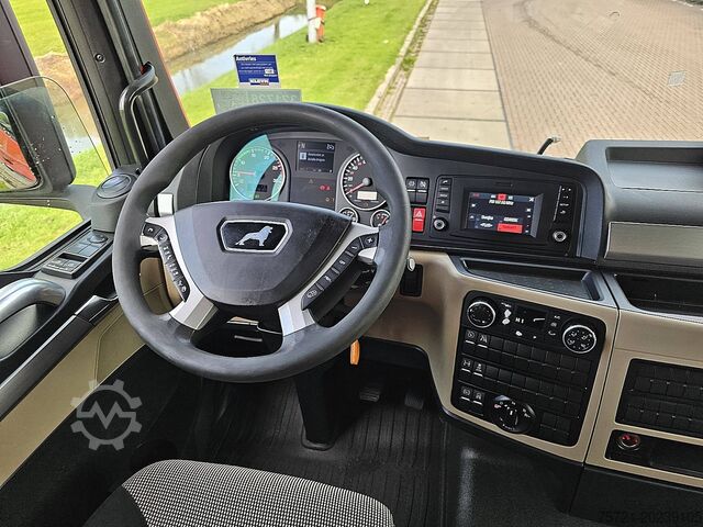 Padrão-SZM MAN 18.500 TGX XLX 2X TANK