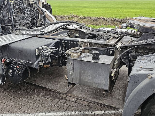 Standaard trekker MAN 18.420 TGS SHORT CAB INT. PTO