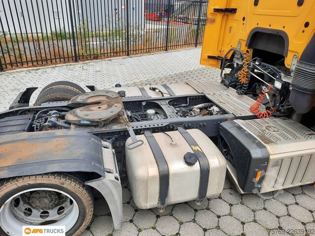 Volymdragbil MERCEDES-BENZ 1843 LS ACTROS Retarder 2xTank