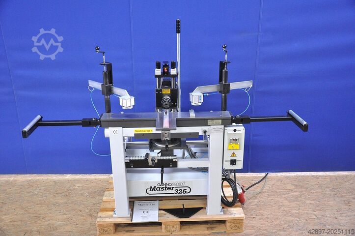 Universele frame-boormachine voor trappenbouw Ganner - Gannomat Master 325