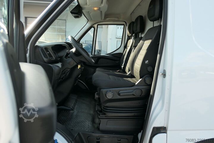 Fourgon surélevé IVECO Daily35-160 Maxi H3 extraHoch2,1m Hi-Matik Klima