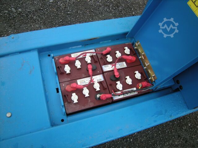 Mobiel werkplatform Genini CR-15