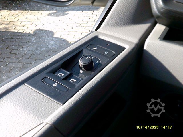 Minibus VOLKSWAGEN T6.1    9-Sitzer lang  1. Hand Klima