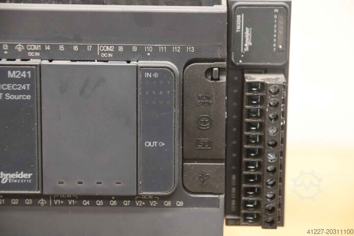 Contrôle par API Schneider Electric Modicon TM241CEC24T