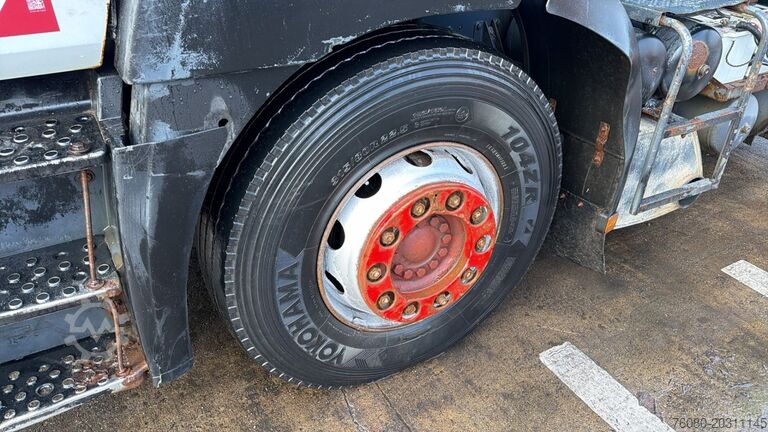 Sugande fordon MAN 19.343 (12000 L / BIG AXLE / MANUAL GEARBOX / E...