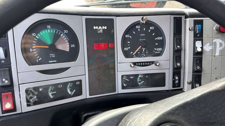 Sugande fordon MAN 19.343 (12000 L / BIG AXLE / MANUAL GEARBOX / E...