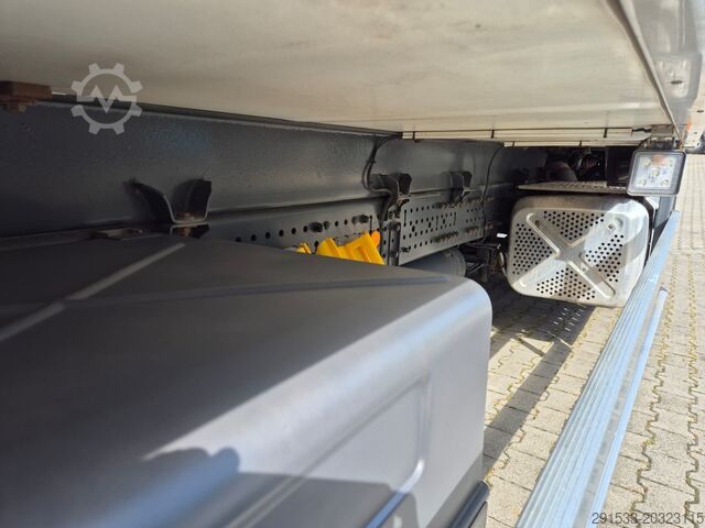 Kylbil (lastbil) Mercedes-Benz Antos 2532 L / FRIGOBLOCK