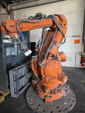Robot industrial ABB IRB 6400 RM2000