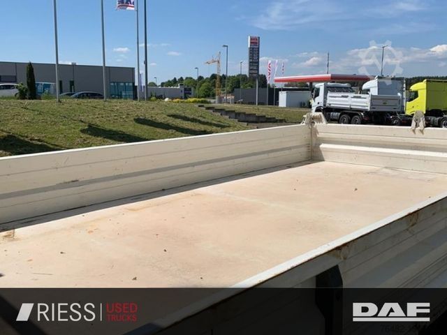 Furgón volquete trilateral DAF LF 230 FA 7,49 t. Meiller DSK Klima Automatik