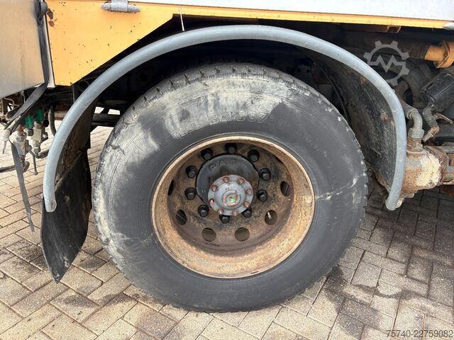 Vehículo de succión DAF 1900 + BEKKER COMBI SYSTEM + EURO 1 + LOW KM + ...